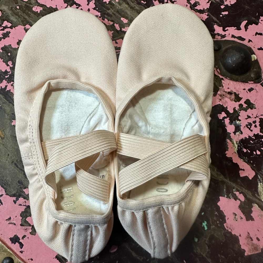 BLOCH canvas ballet slippers sz 1B - Picture 6 of 6
